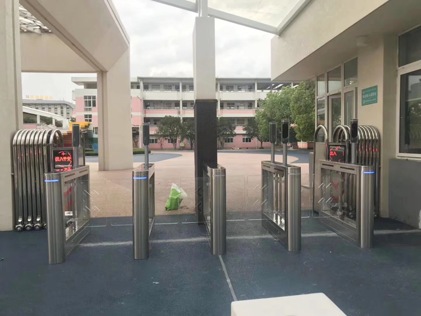 學(xué)校擺閘案例效果圖