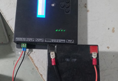 擺翼閘斷電后閘門(mén)能否保持打開(kāi)？