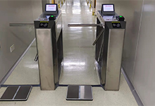 如何選擇三輥閘機(jī)廠家？